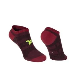 Calcetines Ultra Bajos Con Refuerzo Para Correr Fyke En Color Rojo -Ropa Deportiva Tienda calcetines ultra bajos con refuerzo para correr fyke en color borgoa