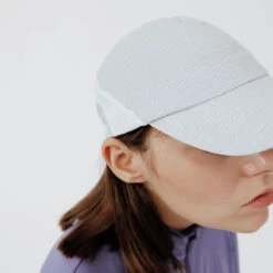 Kalenji Gorra Running Hombre/Mujer Gris Claro Ajustable 8 Kalenji Gorra Running Hombre/Mujer Gris Claro Ajustable -Ropa Deportiva Tienda gorra running hombremujer gris claro ajustable 2