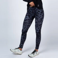 Leggings Running Largos De Poliéster Reciclado Para Mujer TRR Azul Eléctrico 11 Leggings Running Largos De Poliéster Reciclado Para Mujer TRR Azul Eléctrico -Ropa Deportiva Tienda leggings running largos de poliester reciclado para mujer trr animal print