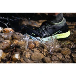 Zapatilla Marcha Nórdica NW 980 Negro Competición Impermeable -Ropa Deportiva Tienda zapatilla marcha nordica nw 980 negro competicion impermeable 2